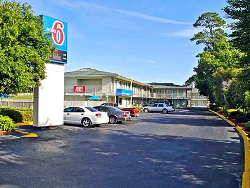 West Ashley Inn Charleston Exterior foto